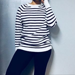 PHILOSOPHY • Fuzzy Oversize Stripe Knit Sweater S